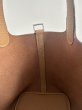 画像20: ピコタンスタイルレザーキューブ型 ハンドバッグ (20)